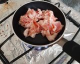Foto del paso 2 de la receta: Ensalada de espinacas y tocino