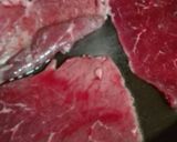 Foto del paso 4 de la receta: Bistec en salsa de aguacate
