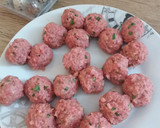 Foto del paso 3 de la receta: Consomé de carne con albóndigas