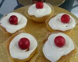A picture of step 3 of Mini cup cake.