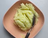 Foto langkah ke 1 dari resep 01. Donat Kentang Empuk Dengan Takaran Sendok.