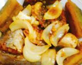 Hình bước làm 2 của món Cá lăng kho chuối xanh