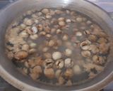 Foto langkah ke 2 dari resep Kerang Darah Rebus Saos Sambal Kemiri.