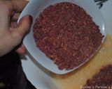 A picture of step 3 of A  Persian thick crepe (Qheyganakh  khagineh).