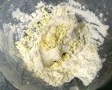 A picture of step 5 of Baked Apple Roses.