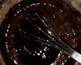 Foto langkah ke 5 dari resep Choco Lava Cake (Kukus - Tanpa Mixer).