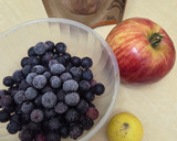 Foto del paso 1 de la receta: Mermelada o dulce natural y exprés de arándanos congelados 🫐sin azúcar agregado, sin edulcorante