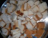 A picture of step 1 of Spicy Sechzwan Bread.