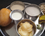 தேங்காய் பால் மாம்பழம் கேசரி ரெசிபி ஸ்டேப் 1 புகைப்படம்