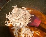 Foto langkah ke 5 dari resep Ayam Suwir Bumbu “Desaku Sambel Goreng”.