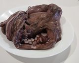 Foto del paso 1 de la receta: Pulpo en freidora de aire con mojo de ajo y limón