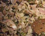 Foto del paso 5 de la receta: Empanadas de merluza y atún 🐟