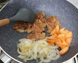 Foto langkah ke 2 dari resep Spageti Ayam Saus Lada Hitam.