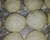 A picture of step 5 of Fried Pizza kachori.