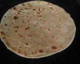 A picture of step 7 of Pizza 🍕 parantha.