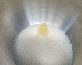 Foto langkah ke 4 dari resep Bolu Kukus Bintik, Lembut dan Ekonomis.