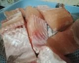 A picture of step 2 of Fried Fish.