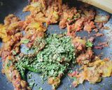 A picture of step 3 of Dhaba Style Paneer Masala.