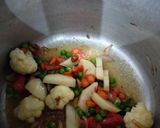 A picture of step 2 of One Pot vegetable Pulao.