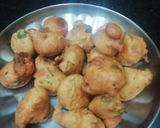 A picture of step 6 of Dahi Phulki.