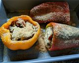 A picture of step 11 of Stuffed peppers with spinach and soy ground meat.