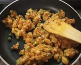 A picture of step 2 of Baked cheezy samosa dumplings.