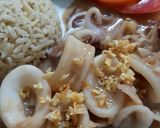 รูปขั้นตอนการทำที่ 3 ของ Stir Fried Garlic🧄and Pepper Squid🦑 with Fresh Milk🥛