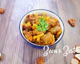 A picture of step 5 of Moong Badi Aloo Curry/Lentil Dumplings with Potatoes.