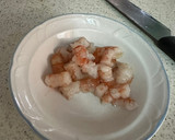 Foto del paso 1 de la receta: Espaguetis de calabacín con gambas y ajetes