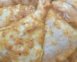 صورة لخطوة 2 من وصفة فروج مع بطاطا بالفرن😋🤤