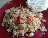Foto langkah ke 7 dari resep Nasi Goreng Saus Hot Tuna.