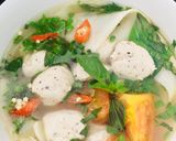 Hình bước làm 4 của món Canh măng chua chả cá