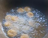 A picture of step 4 of Little Crunchy Love BitesPerfect Tea Time Treat 💛By Krishna Dholakia.