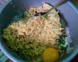 Foto langkah ke 2 dari resep BBM Say...😍 (Bola-Bola Mie Sayur).