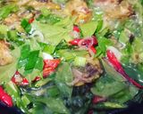 Foto langkah ke 7 dari resep Ayam Tangkap Aceh || Ayam Goreng dgn Daun Kari.