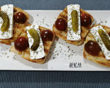 Foto del paso 7 de la receta: Tostadas de queso fresco