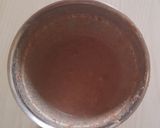 A picture of step 3 of Red velvet chocolate Cake shake.