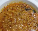 A picture of step 3 of Chana daal.