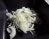 Foto del paso 6 de la receta: Porotos con Butifarra (o salchicha criolla)