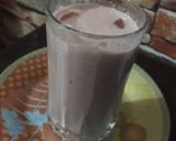 A picture of step 5 of Iced Watermelon milkshake.