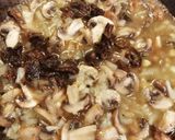 Foto del paso 2 de la receta: Pasta cremosa con portobello y hongo de pino