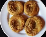 पफ पेटीस (puff patties recipe in marathi) रेसिपी स्टेप 13 फोटो 