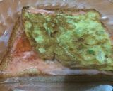 Foto langkah ke 6 dari resep Sandwich Telur & Nugget Ayam.