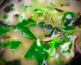 Hình bước làm 5 của món Canh Mồng Tơi Với Ba Loại Trứng