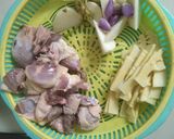 Hình bước làm 1 của món Bún Măng Vịt