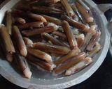 Foto langkah ke 1 dari resep 48) Kerang Bambu Saus Padang Simple.