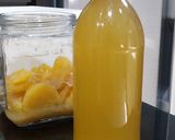 Foto langkah ke 3 dari resep Homemade Cuka Nanas #2bahan #pineapplevinegar.