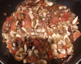 Foto del paso 3 de la receta: Claras de huevo con turky y salsa de champignones !! 😘😘👏👏