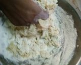 A picture of step 17 of Panee rMakhana, grapes raita, rajgiri halwa and farari bhakhri.