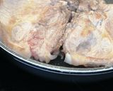 Foto del paso 2 de la receta: Chuletas de aguja de cerdo con glaseado sticky
